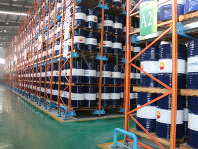 石油化工企业穿梭车货架案例