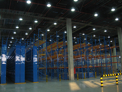 沉型横梁式货架案例